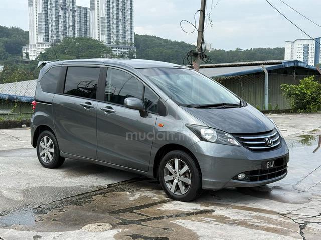 2013 Honda FREED 1.5 E (A) - 1