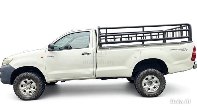 2014 Toyota HILUX 2.5 VNT SINGLE CAB (M) - 4