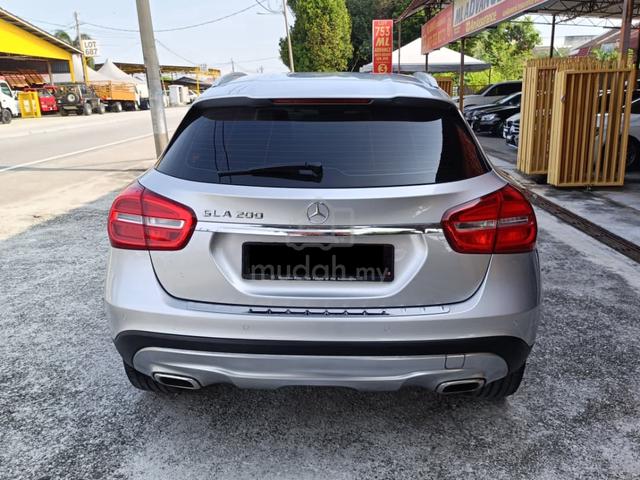 2014 Mercedes Benz GLA200 1.6 (LOAN KEDAI/BANK/CD) - 5