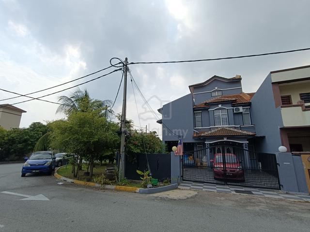 Corner Lot 3 Storey House La Cottage , Taman Putra Perdana , Puchong 1