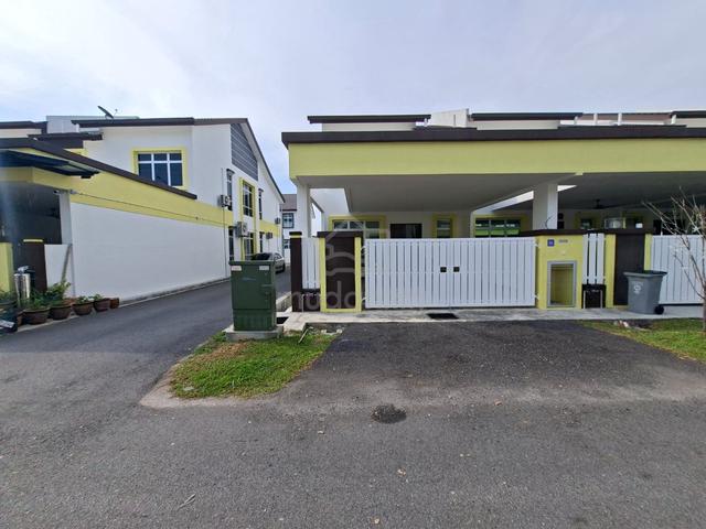 Double Storey Terrace END LOT Taman Bukit Senawang Perdana SENAWANG 1
