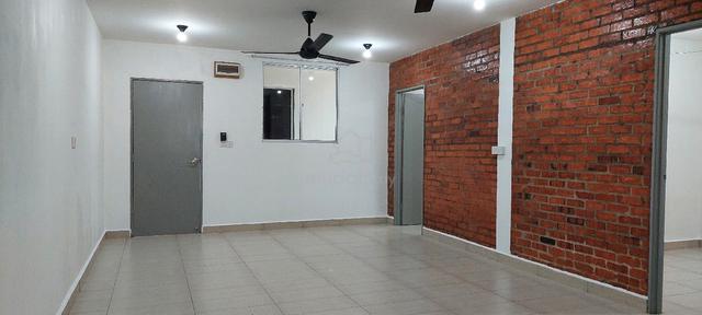 House for Rent-Tombovo, Putatan 1