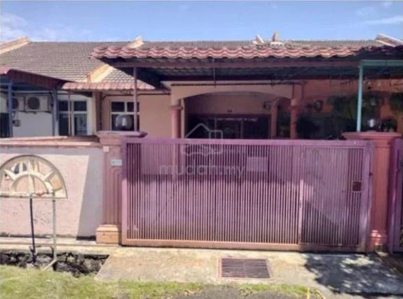 Negeri Sembilan Seremban 2 Partially Furnished Terraced House For Rent 1