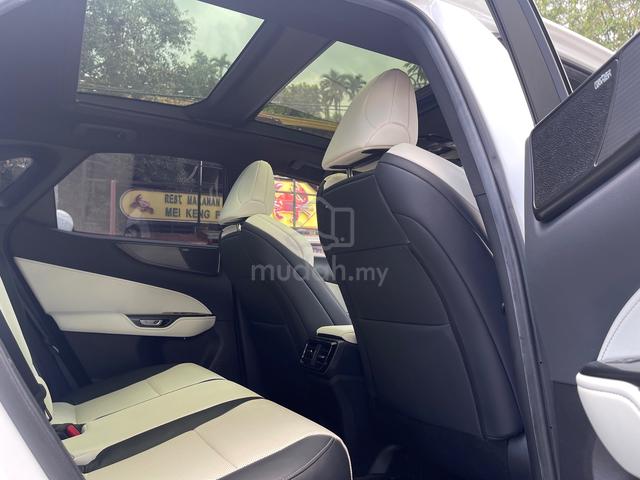 TRD MARK LEVINSON 2023 Lexus NX 350 2.4 F SPORT - 5