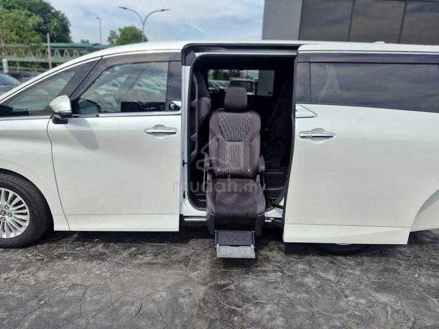 Toyota Alphard 2.5 AGH40 Welcab Ready Stock - 2