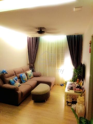 middle room 1