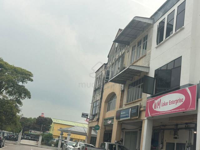 3 Storey Shop Ground Floor Bandar Perda Bukit Mertajam For Rent 1