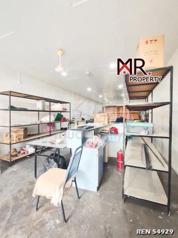 FACING ROAD Ground Floor Shop Lot Jalan Sekerat FOR RENT 1