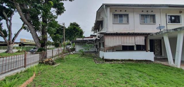 [TANJUNG BUNGAH] 2 Sty Semi D Corner Unit Hillside 1