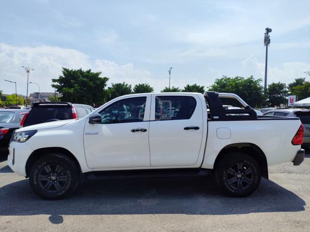 FULL LOAN 2021 Toyota HILUX 2.4 E (A) - 5