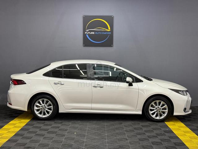 Toyota COROLLA ALTIS 1.8 E / 50K MILEAGE /REG 2020 - 4