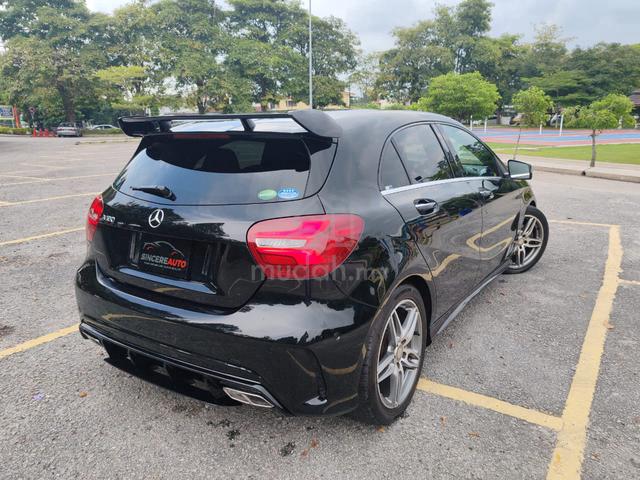 Mercedes Benz A180 AMG 1.6 SUNROOF P/START LEATHER - 3