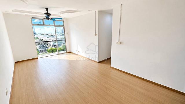 Lake View Suites 1