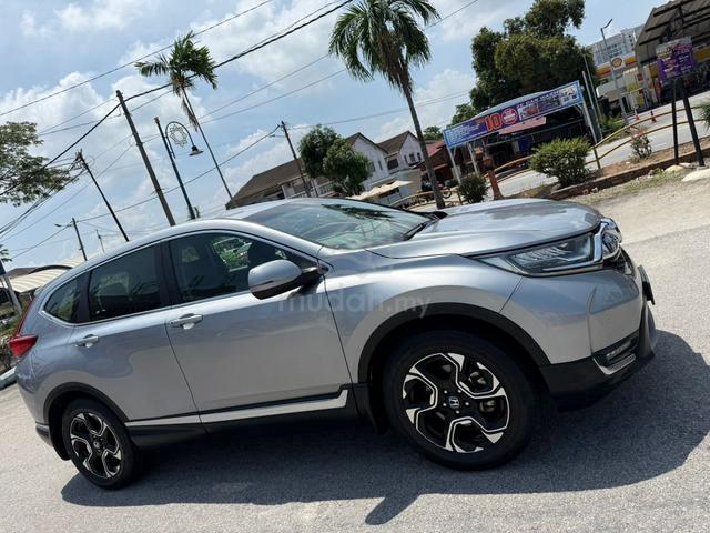 Full Srv Record 2018 Honda CR-V 1.5 TC-P 2WD (A) - 3