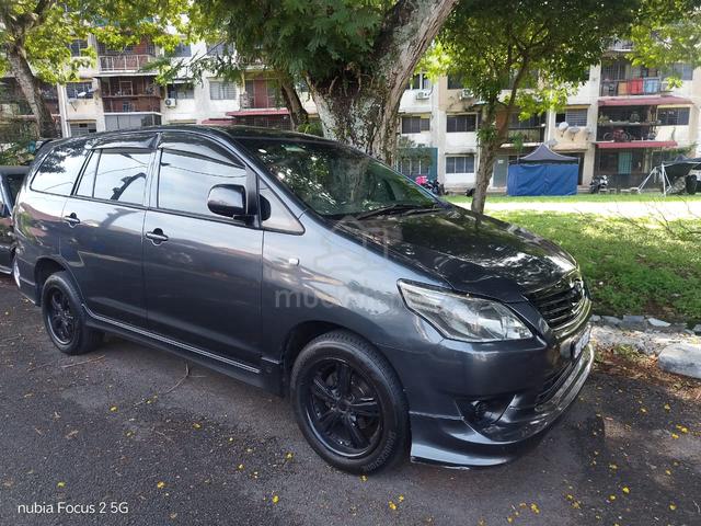 2015 Toyota INNOVA 2.0 E (A) - 1