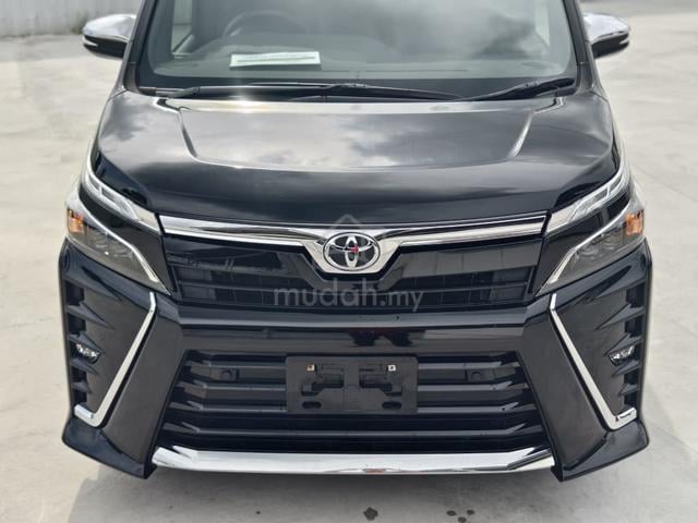 2021 Toyota VOXY 2.0 ZS KIRAMEKI III 2PD 7STR 42K - 3