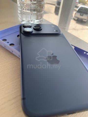 Carousel Image