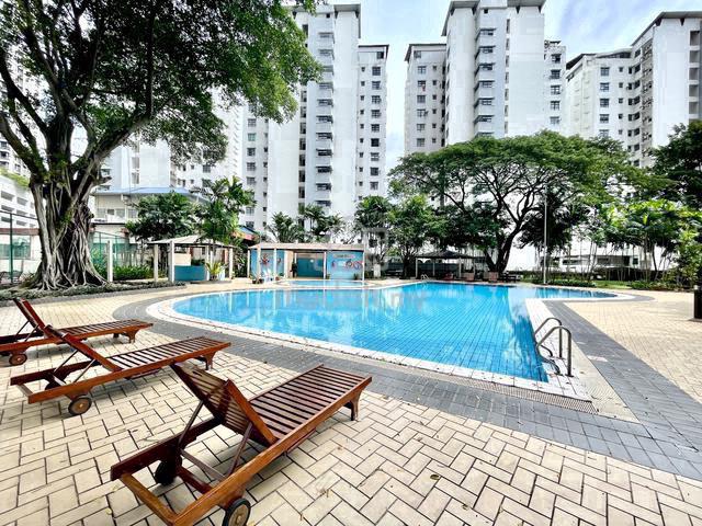 GCB Court 1