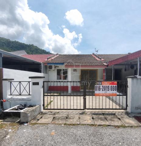 Single storey 20x60 low cost Below Market Value at Puncak Jelapang 1