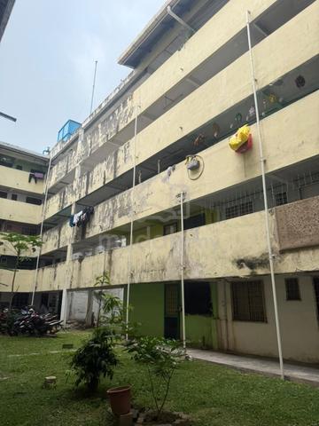 Flat PKNS Seksyen 20 1
