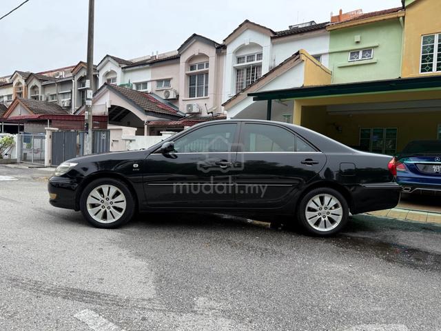 Toyota Camry 2.0 - 3