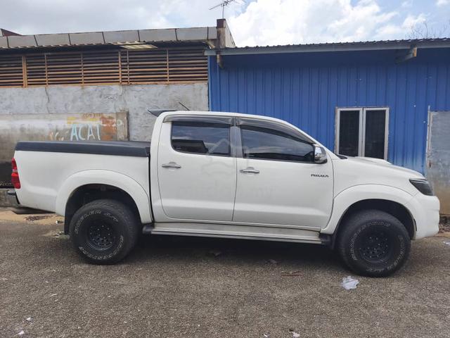 2014 Toyota HILUX 2.5 (A) - 1