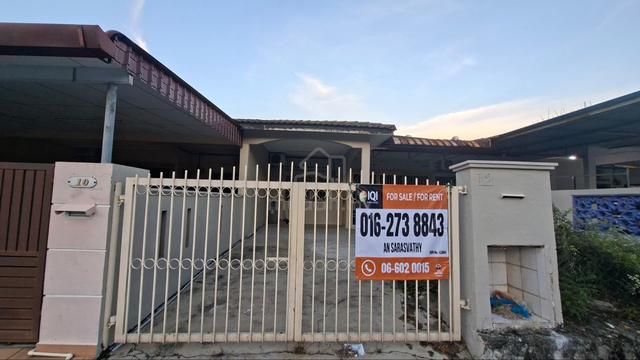 Taman Nuri Indah, thivy jaya 1
