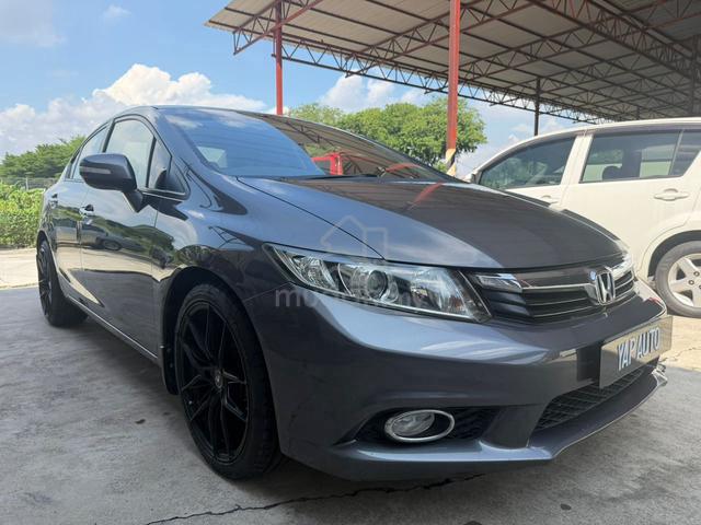 Honda Civic 2.0S i-VTEC l Year 2013 l Push Start l - 5