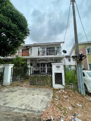 Gelang Patah End Lot Taman Nusa Bayu | 4 Bedrooms | Freehold 1