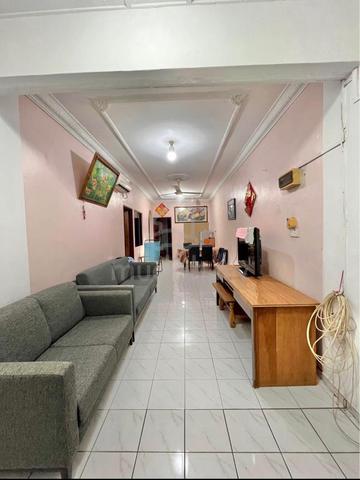 Jln Bayan @ Megah Ria 1Storey With Aircon Sofa Dining Table Tabletop 1
