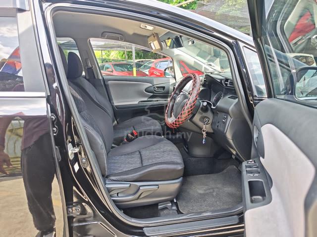 2014 Toyota WISH 1.8 (AUTO) - 4