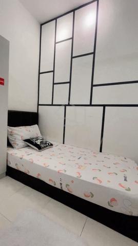 Single Room At Suriamas Condominium Zero Deposit Ready Movein niceroom 1