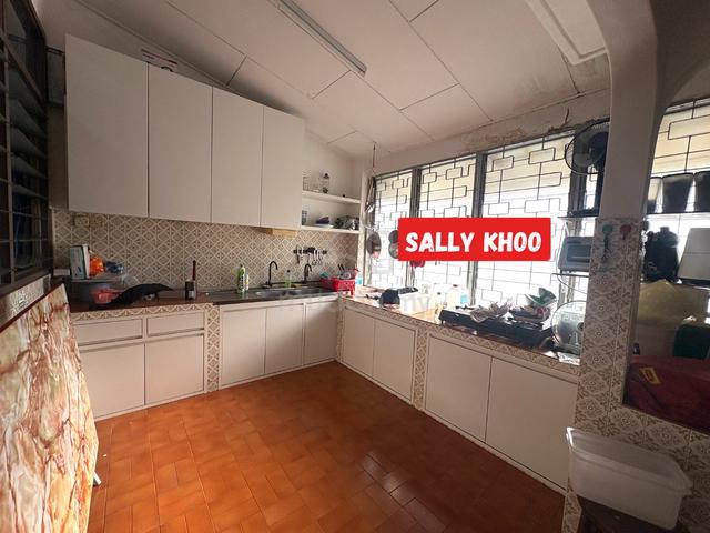 Double Story Terrace House PARTLY RENO For Sale At Greenlane Jelutong 1