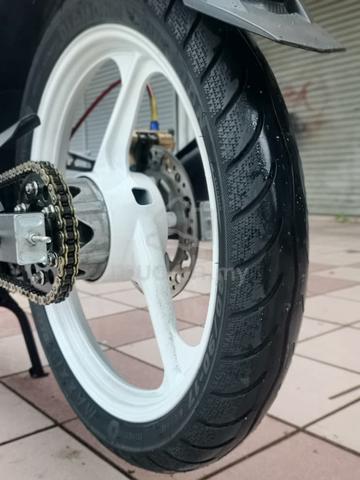 2023 Yamaha Y15ZR V2 (18K KM ONLY) Accessories - photo 10 of 10