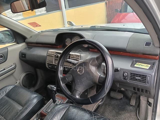 2005 Nissan X-TRAIL 2.0 COMFORT (A) - 3