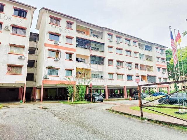Pangsapuri Desa Subang 1