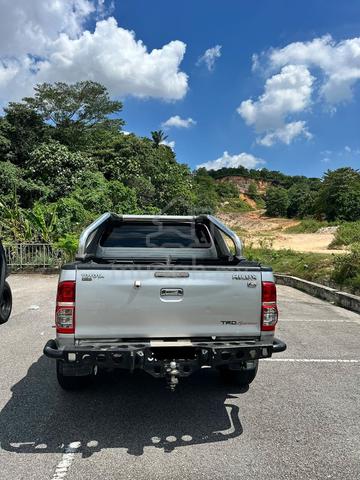 2016 Toyota HILUX 2.5 G TRD SPORTIVO (A) - 2
