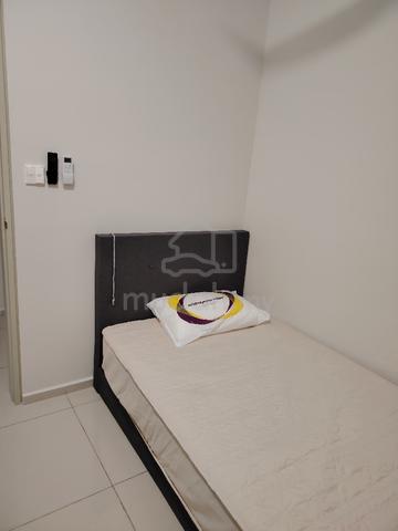 Seiring Residensi, U6 Shah Alam @ SMALL ROOM FOR RENT (Female Only) 1