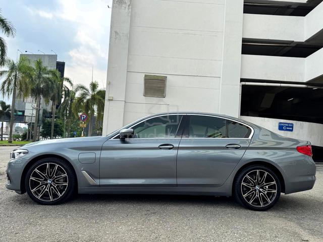 2018 Bmw 530e 2.0 SPORT E-DRIVE G30 HYBRID CAM CKD - 2