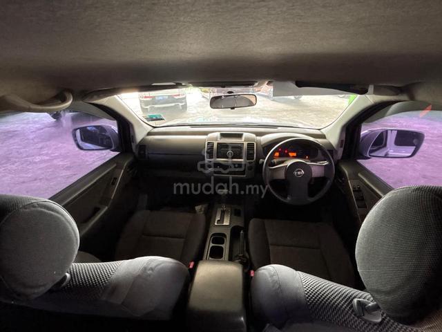 2012 Nissan NAVARA 2.5 CALIBRE (A) - 5