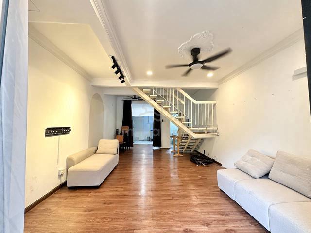 Cantik‼️Dh Renovated💥 Double Storey Fasa 10, Taman Sri Gombak 1