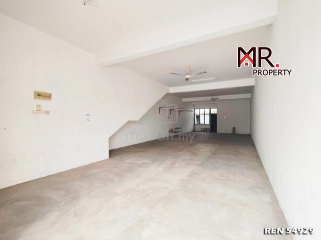 MANY ACCESS Double Storey Shop Lot Taman Pekan Baru FOR SALE 1