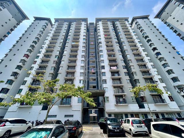Residensi Laguna Biru 2 1