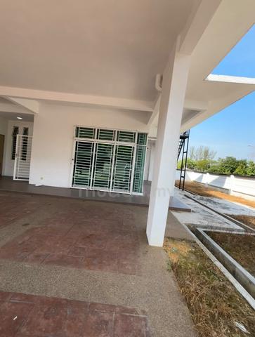 Rumah Untuk Disewa Corner Lot Bandar Baru Bangi - Seksyen 8 1