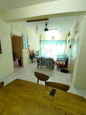 Taman Desa Kempas 1