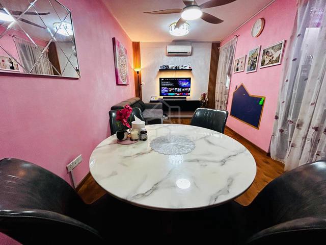 Seroja Apartment 1