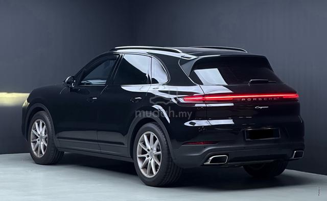 14K KM 2023 Porsche CAYENNE 3.0 FL SUV FSR LOCAL - 4