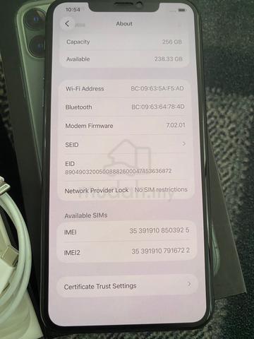 iphone 11 pro max 256GB  - photo 3 of 4