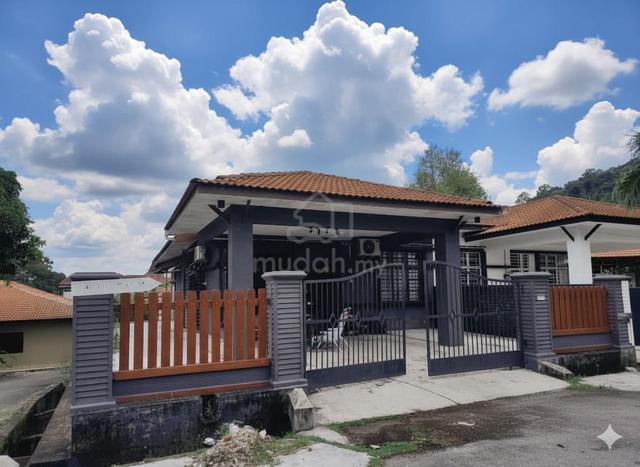 [END LOT] Semi D setingkat Taman Muzaffar Heights Ayer Keroh 1