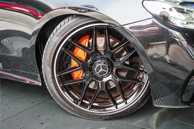 NEW STOCK, MERCEDES E200 COUPE AMG 2.0 CONVERT e63 - 4